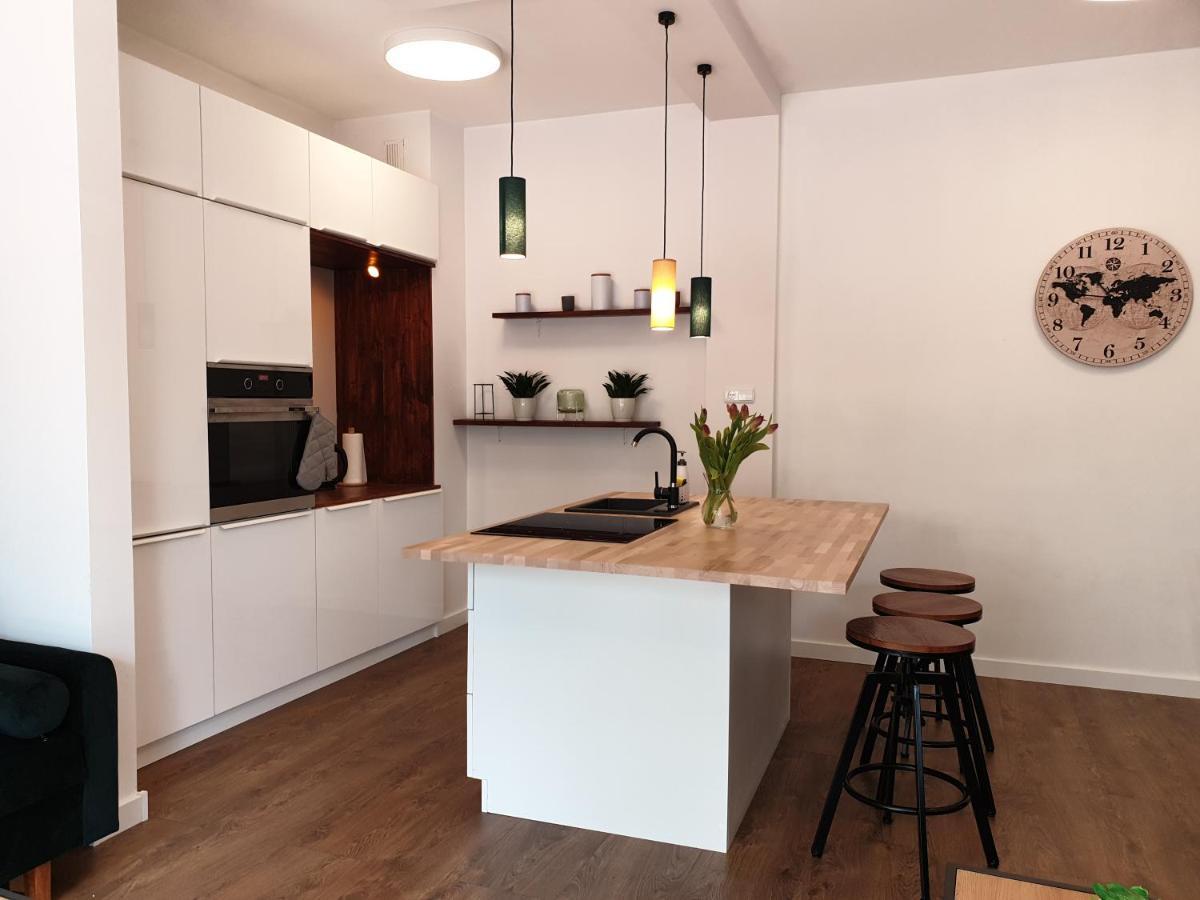 Ferienwohnung Apartament Milionova Łódź Exterior foto
